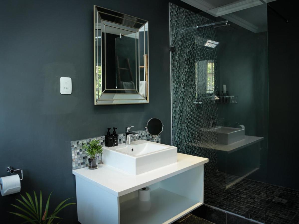 אזולוויני Mogi Boutique Hotel מראה חיצוני תמונה