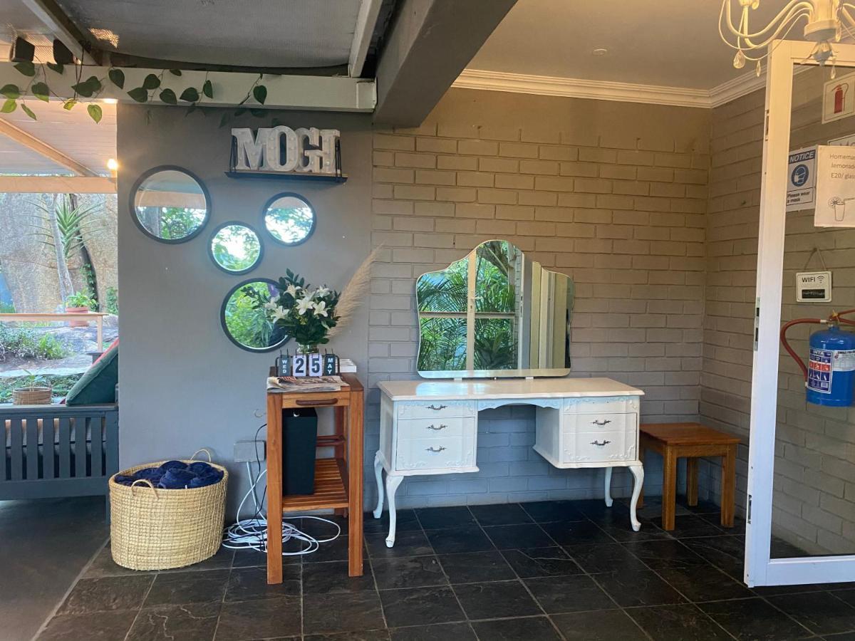 אזולוויני Mogi Boutique Hotel מראה חיצוני תמונה